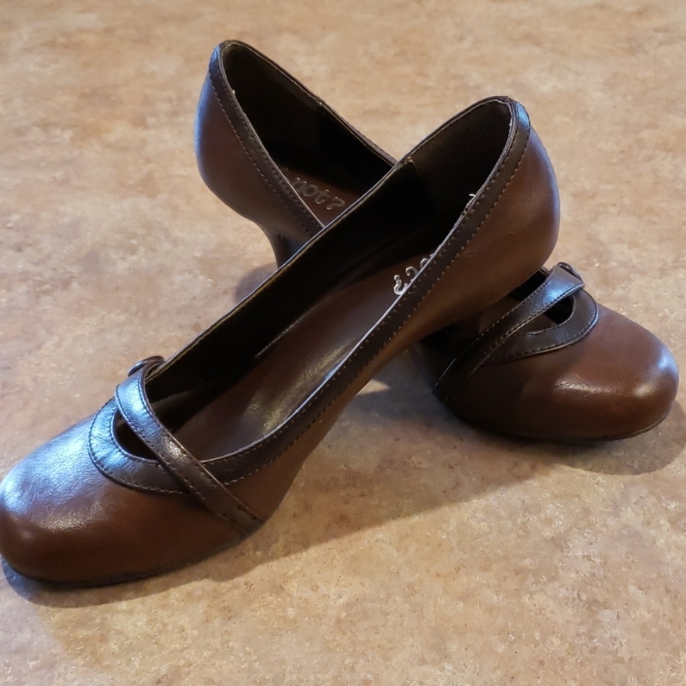 Brown heels